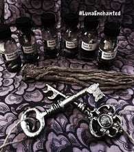 Load image into Gallery viewer, Master Key Voodoo Oil