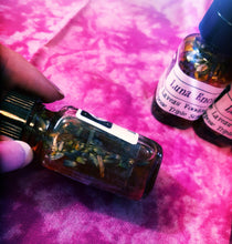 Load image into Gallery viewer, Marie Laveau Queen of Voodoo All purpose- Triple Strength Oil