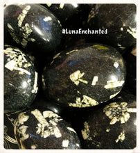 Load image into Gallery viewer, Chinese Writing Stone