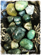 Load image into Gallery viewer, Moss Agate Stone