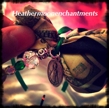 Load image into Gallery viewer, Infant of Prague Prosperity Amulet Talisman $$$$